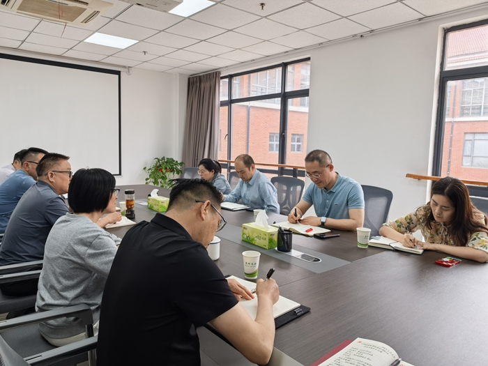 税企联动促发展 精准服务助三农 —淮南市第二税务分局赴淮粮集团开展夏粮收购税务专项调研