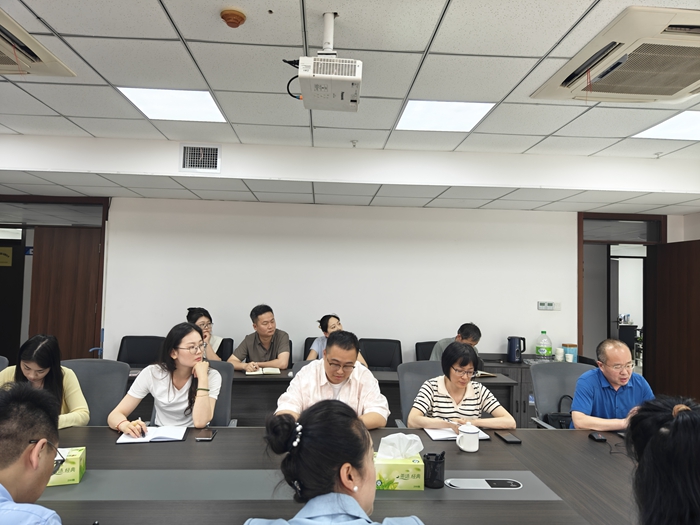 淮粮集团组织开展2025年“民法典宣传月”活动